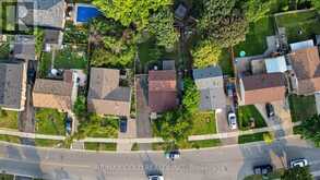 52 MADOC DRIVE | Brampton Ontario | Slide Image Twenty
