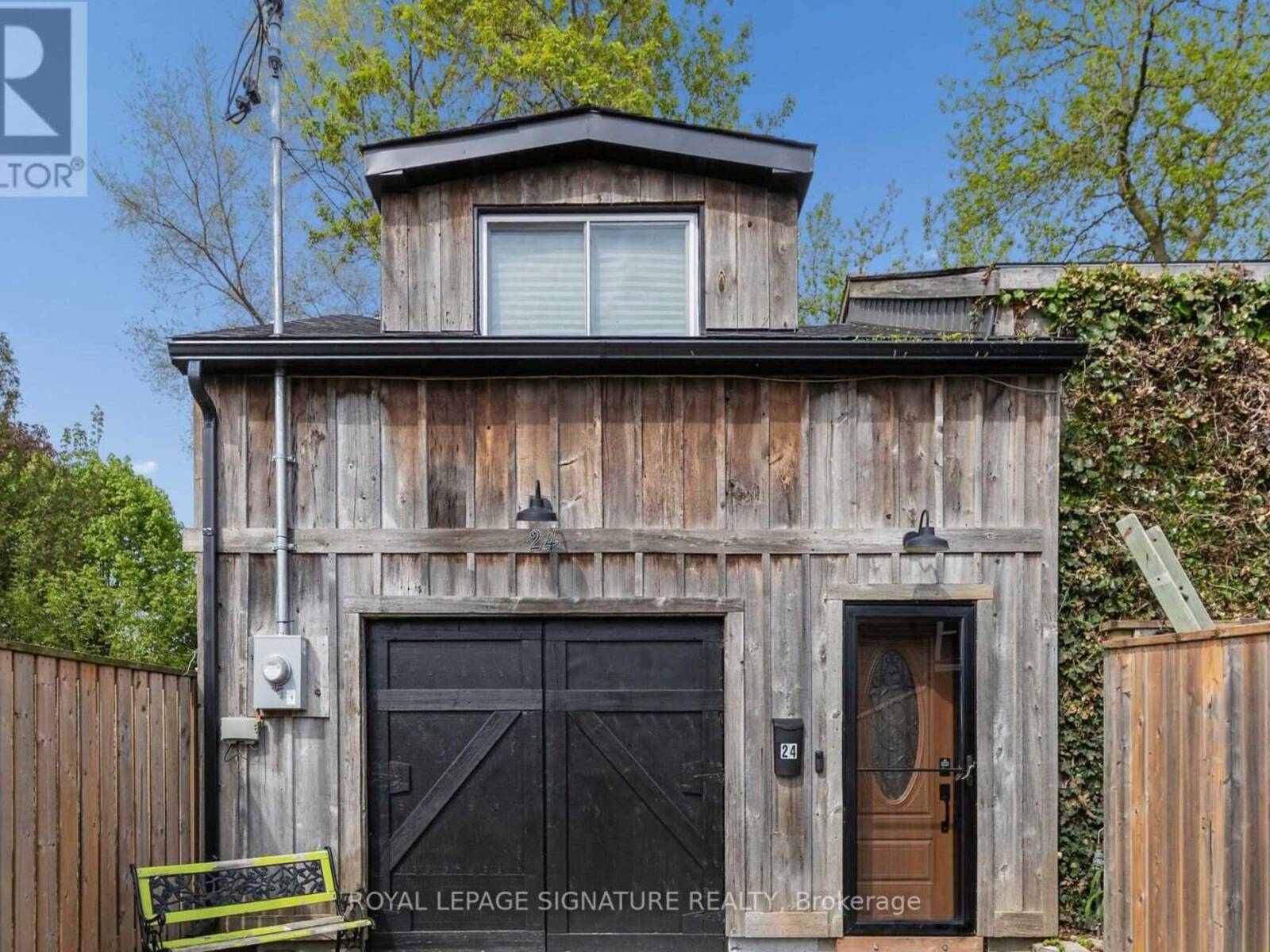 24 DAVIDSON STREET, Cambridge, Ontario N1S 2T9