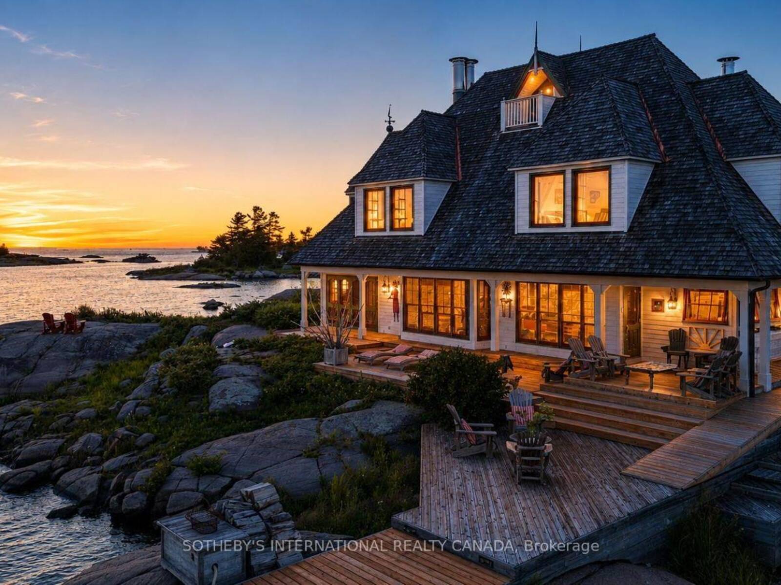 1 A307 ISLAND, Pointe au Baril, Ontario P0G 1K0