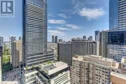3305 - 761 BAY STREET | Toronto Ontario | Slide Image Three