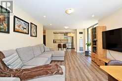 203 - 91 TOWNSGATE DRIVE | Vaughan Ontario | Slide Image Thirteen