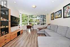203 - 91 TOWNSGATE DRIVE | Vaughan Ontario | Slide Image Seven