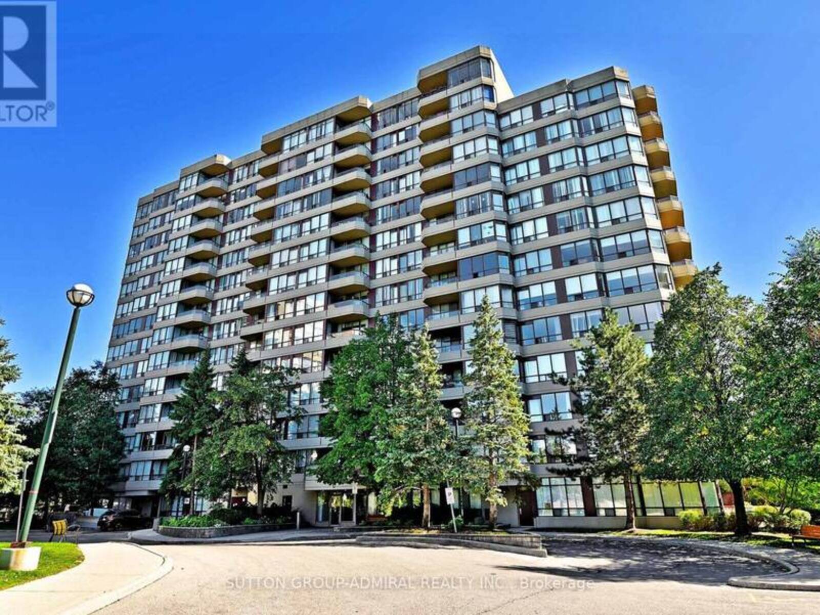 203 - 91 TOWNSGATE DRIVE, Vaughan, Ontario L4J 8E8