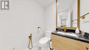 2B TRINITY CRESCENT | Richmond Hill Ontario | Slide Image Twenty-five