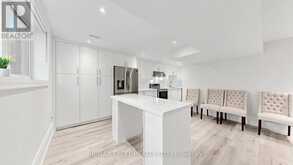 2B TRINITY CRESCENT | Richmond Hill Ontario | Slide Image Thirty-nine