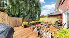 2B TRINITY CRESCENT | Richmond Hill Ontario | Slide Image Fifty