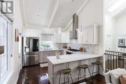 4653 DUNDAS STREET W | Toronto Ontario | Slide Image Eight