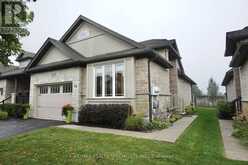 92 ABERDEEN STREET | Fergus Ontario | Slide Image Two