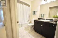 92 ABERDEEN STREET | Fergus Ontario | Slide Image Eight