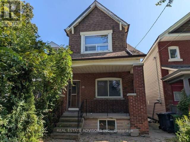 61 GREENSIDES AVENUE Toronto Ontario, M6G 3P5 - Property For Sale