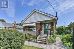 40 SHANDARA CRESCENT | Toronto Ontario | Slide Image Two