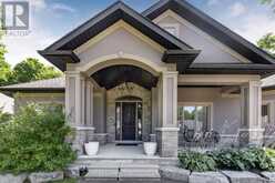 25 HERON BOULEVARD | Springwater Ontario | Slide Image Two