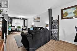 133 DAPHNE CRESCENT | Barrie Ontario | Slide Image Eight