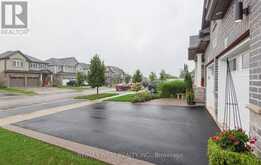 128 SAMMON DRIVE | Guelph-Eramosa Ontario | Slide Image Five