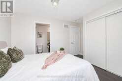 3767B ST CLAIR AVENUE E | Toronto Ontario | Slide Image Thirty-one