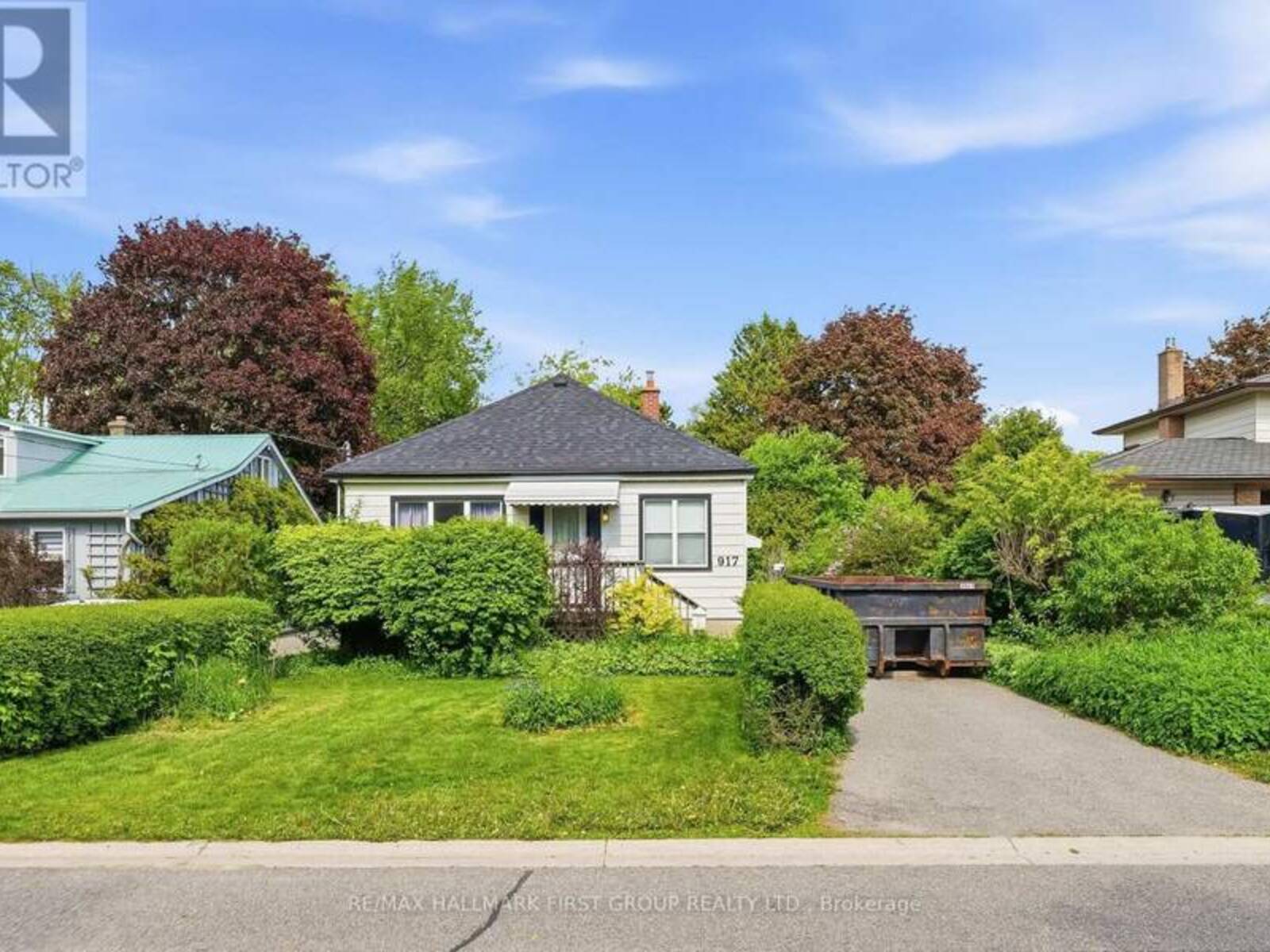 917 GREEN STREET, Whitby, Ontario L1N 4G4