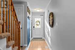 38 - 430 MAPLEVIEW DRIVE E | Barrie Ontario | Slide Image Four