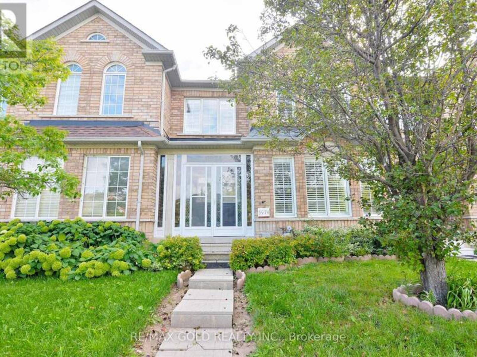 5974 TENTH LINE, Mississauga, Ontario L5M 6S9