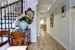 1296 WOODHILL COURT | Mississauga Ontario | Slide Image Eight