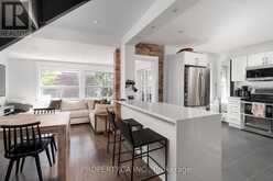 9 FAIRVIEW AVENUE | Toronto Ontario | Slide Image Twelve