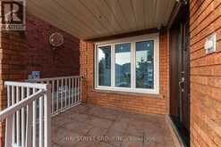34 LAMP CRESCENT | Vaughan Ontario | Slide Image Forty