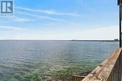 4 - 2136 OLD LAKESHORE ROAD | Burlington Ontario | Slide Image Fourteen