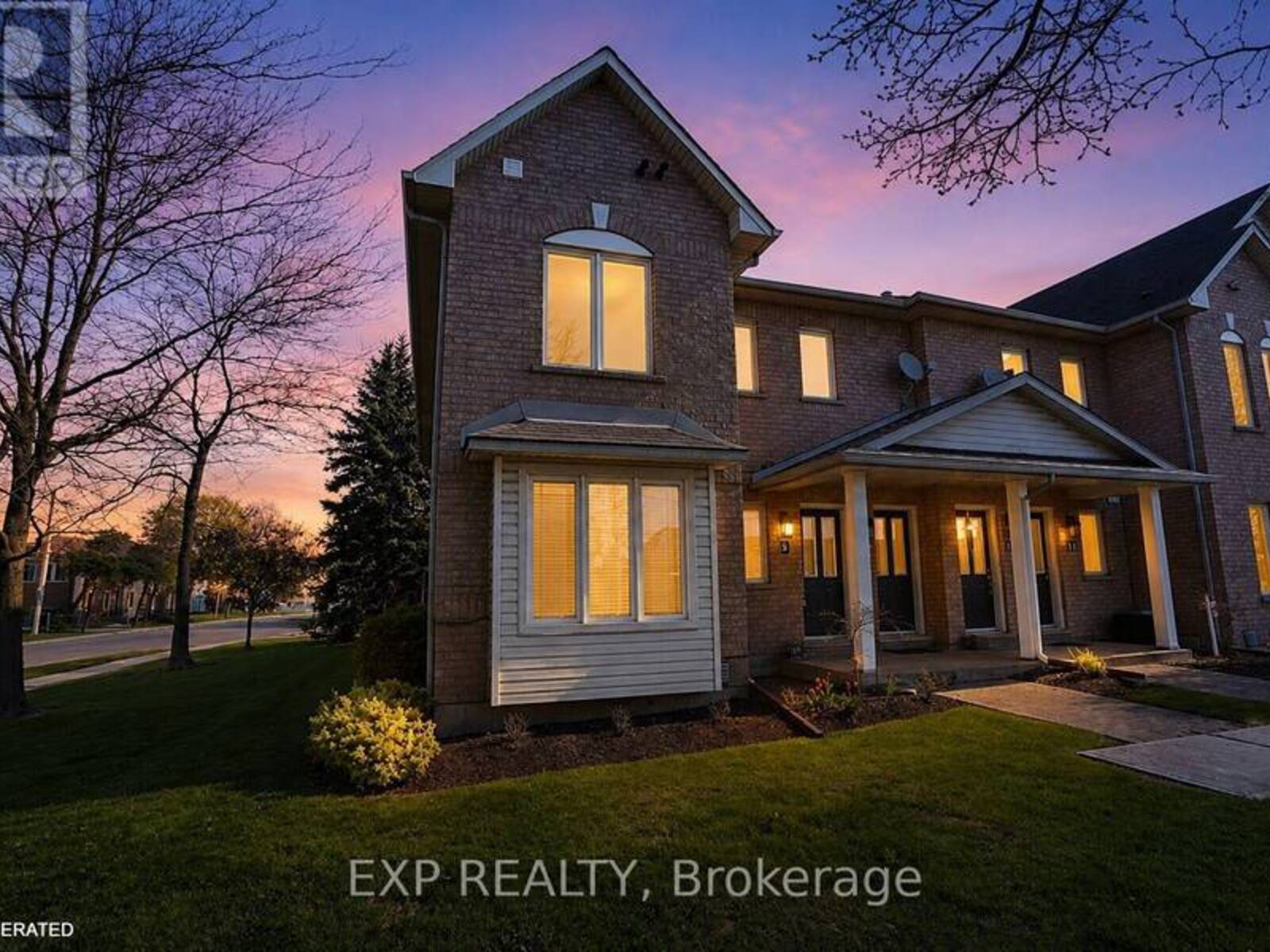 9 - 2 HARBOUR DRIVE, Hamilton, Ontario L8E 6B1