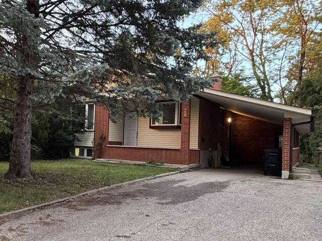7 CARDILL CRESCENT Waterloo Ontario, N2L 3Y7 - 7 Bedrooms Home For Sale