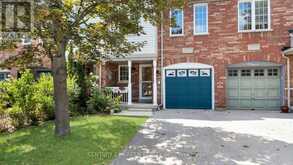 3081 HAWKTAIL CRESCENT | Mississauga Ontario | Slide Image Three