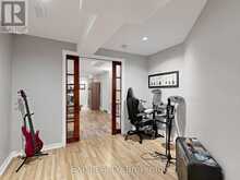 6 BOOTH LANE | Barrie Ontario | Slide Image Thirty-three