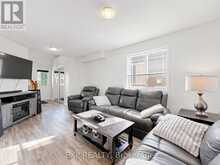 6 BOOTH LANE | Barrie Ontario | Slide Image Five