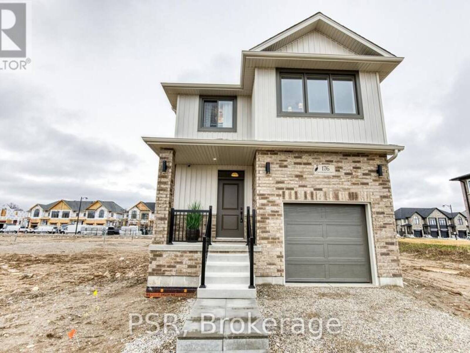200 RIVERGREEN CRESCENT, Cambridge, Ontario N1S 0E5