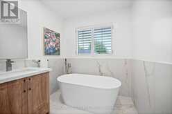 16 PRIMROSE PATH CRESCENT | Markham Ontario | Slide Image Thirty-two