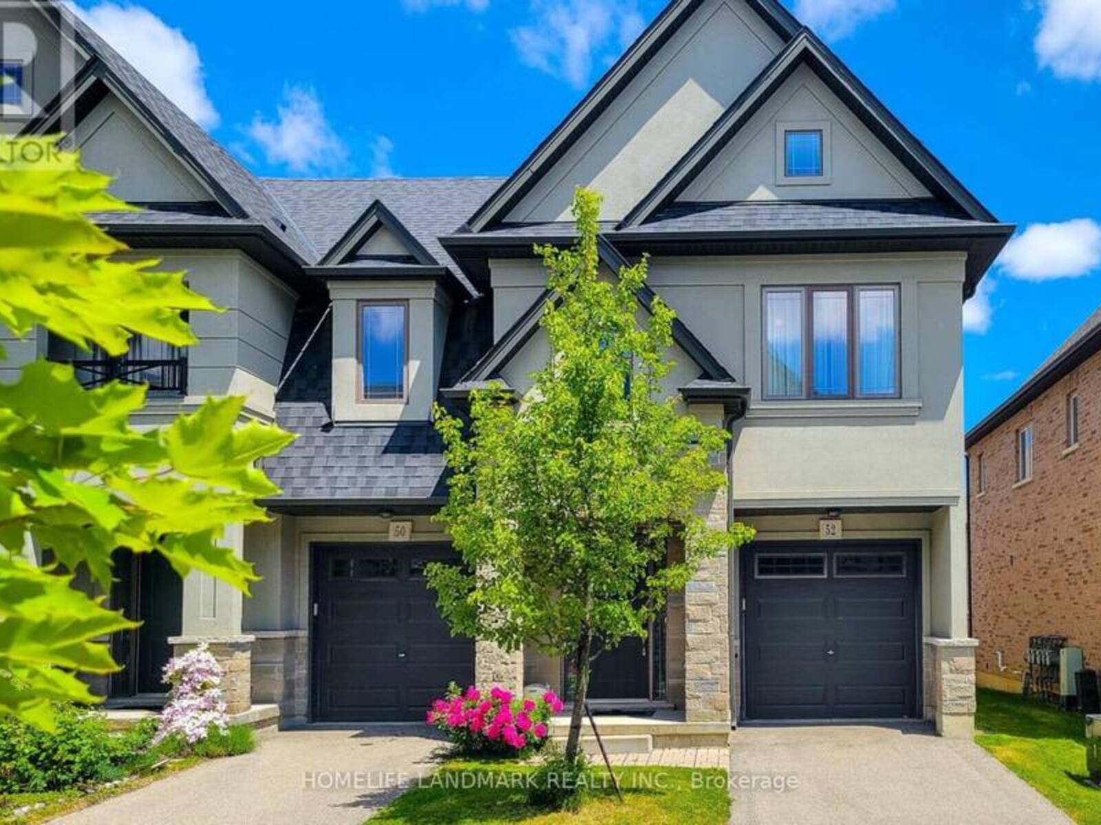 52 SONOMA VALLEY CRESCENT, Hamilton, Ontario L9B 0J3