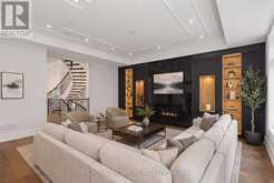 73 HARDING BOULEVARD | Richmond Hill Ontario | Slide Image Ten