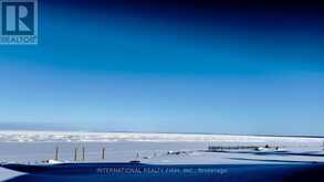 966 SHORE LANE | Wasaga Beach Ontario | Slide Image Fifty