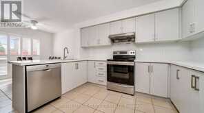 42 TRUMPET VALLEY BOULEVARD | Brampton Ontario | Slide Image Seven