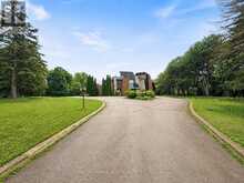 10 EDGEFOREST DRIVE | Brampton Ontario | Slide Image Three