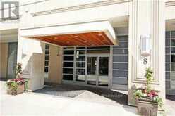 605 - 8 SCOLLARD STREET S | Toronto Ontario | Slide Image Ten