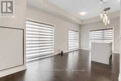 609 - 128 GROVEWOOD COMMON | Oakville Ontario | Slide Image Thirteen