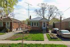 125 NORTH CARSON STREET | Toronto Ontario | Slide Image One