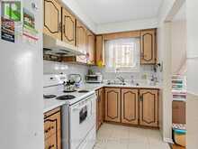45 WEST BURTON COURT | Toronto Ontario | Slide Image Eight