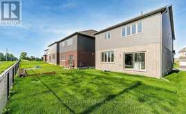36 HENRY MARACLE STREET | Ayr Ontario | Slide Image Fifteen