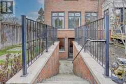 28 CARNWATH CRESCENT | Toronto Ontario | Slide Image Ten