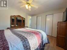 13 CARRUTHERS STREET N | Wasaga Beach Ontario | Slide Image Seventeen