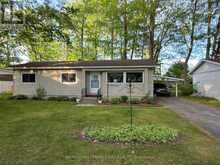 13 CARRUTHERS STREET N | Wasaga Beach Ontario | Slide Image Two