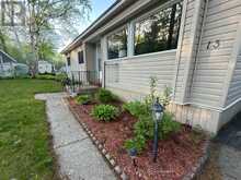 13 CARRUTHERS STREET N | Wasaga Beach Ontario | Slide Image Three