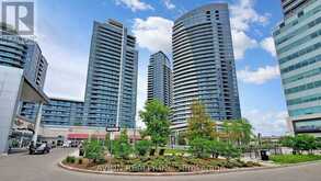 2409 - 7171 YONGE STREET | Markham Ontario | Slide Image Thirty-two