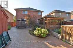 390 GROVEHILL ROAD | Oakville Ontario | Slide Image Fifteen