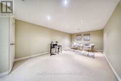 4 HARRIS WAY | Markham Ontario | Slide Image Nineteen